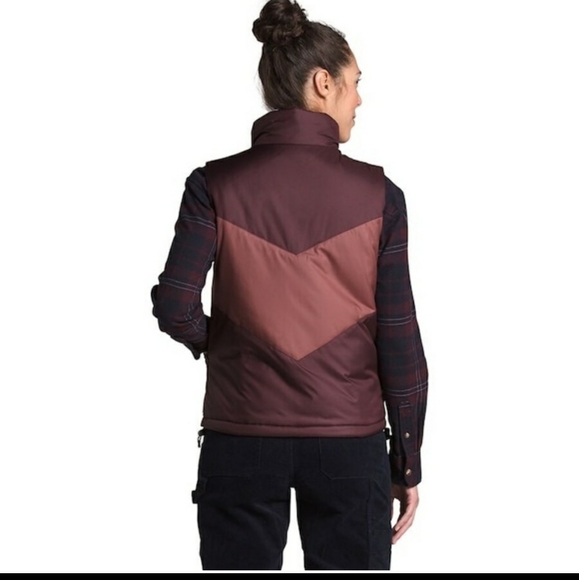 $149 NWT THE NORTH FACE Women's Sylvester Vest Jacket Size Medium Root Brown - Picture 3 of 10